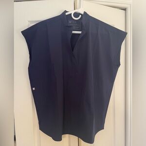 FIGS top - small navy